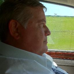 UKLarry's profile picture. GLOBAL ENTREPRENEUR Helping others to make a 6 figure income on the internet.