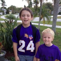 Thad Kneebone (@kneebonethad) 's Twitter Profile