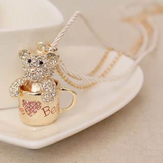 F_Aljaziri's profile picture. Teenager - gemini - love shopping - Al Ahli Fan - Fashionable