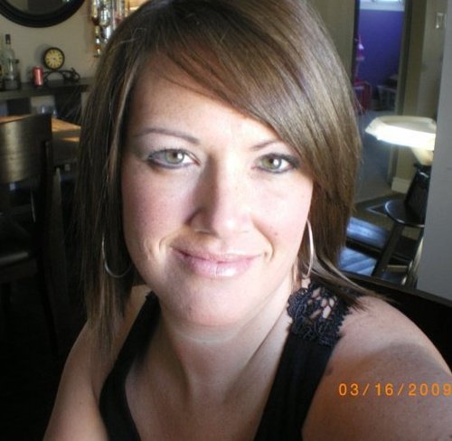 NicoleBreyer's profile picture. 