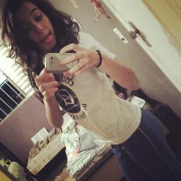 Minha mê e nao divido com ngm , 3 bjs recalque @NicooliRawr aqui !