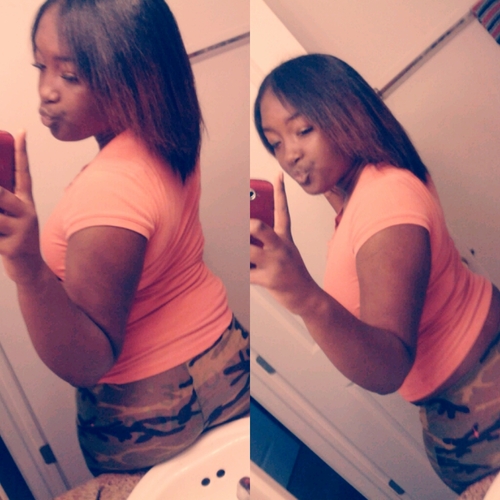 follow my main bitch @Beautifull_Yaee & my cold ass brother @_MarkODawg #Houndz (: