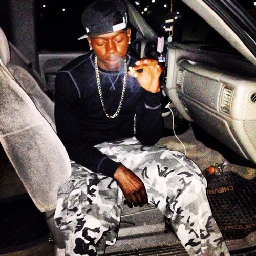 Dub_Dilla22's profile picture. Army Vet/Musician/ Student follow me and um..#teamfollowback #teamiphone