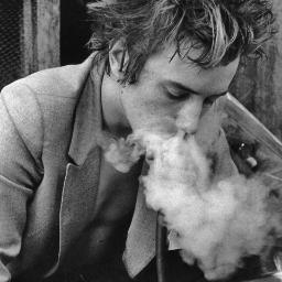 rctten's profile picture. I want you under my skin.