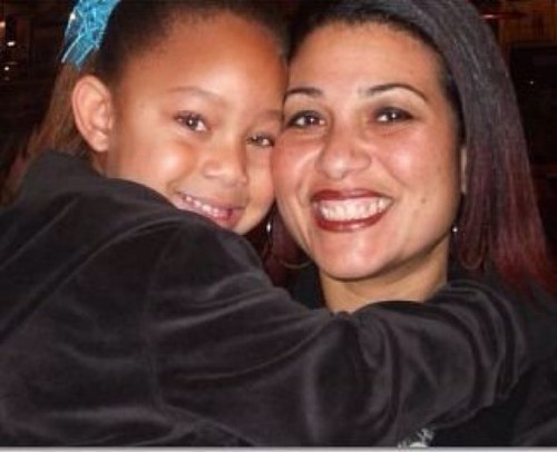 I work hard every day for the most important person ever: my daughter! I thank God for all the amazing people in my life and for great opportunities!