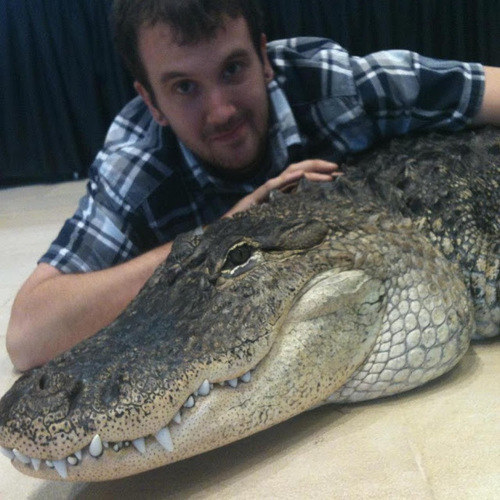 Hi! Thanks for stopping by. I am know as #venomman20 I work with and keep a wide array of #reptiles and other missunderstood #animals