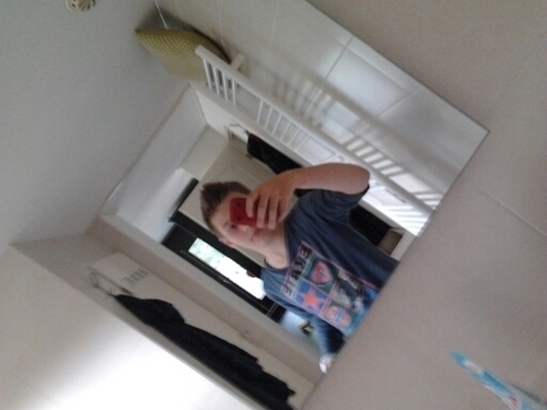 follow allemaal mijn nieuwe account @2002_luuk