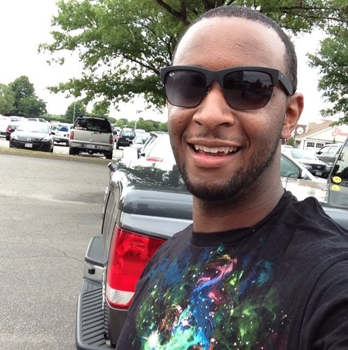 JDILL0387's profile picture. I'm just looking for the Light to express myself