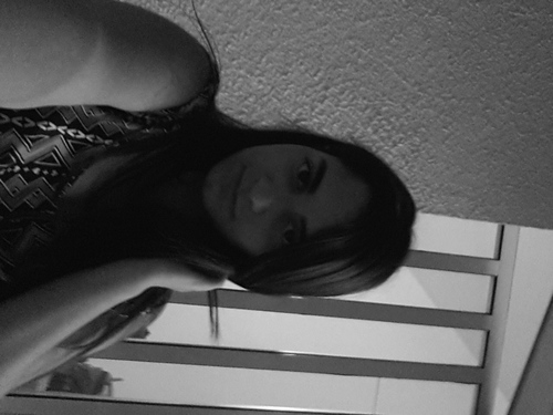 its_shira's profile picture. singer,rapper,song writer,piano player,guitar player,music is my life and i wan to be famous . so guys i need help . follow me and tag #dreamshira