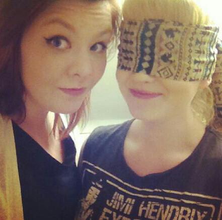 Janet Devlin. 6.7.12&7.7.12♡ 20.09.13 met Janet :'3♡ #ImaginariumTour Megan Sweeney.