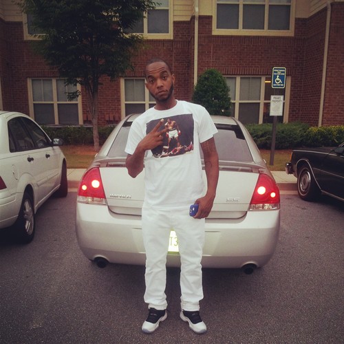 Tweetn abt a real nigga wen u mention my name, click n follow...R.I.P 2 my brotha Tez Free TC n Rand...3L's #TeamMelo #Gemini #Chevy