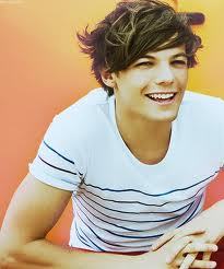 Free follow but it would be wonderful and greatly appreciated if you were to follow @Louis_Boo_ she follows back, thankyou ily :)