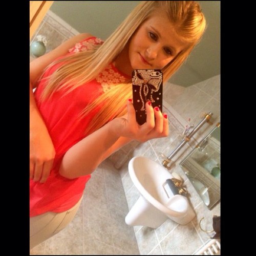 Follow me and i'll follow back!