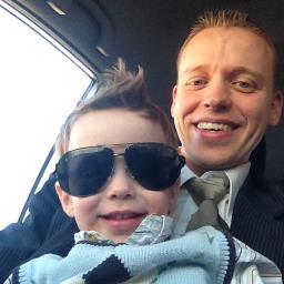 a_alex_larsen's profile picture. 