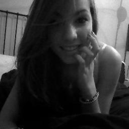 On crie tout notre amour à ceux qui n'entendent pas. #Saez ♥