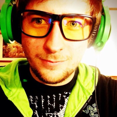 LoLBronzeCaster's profile picture. League of Legends with a bronze twist.