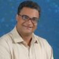 Afrodominicano.
Abogado de los Tribunales de la República.                   
Primero la gente. 
Teléfono: 829 881 9447
Correo: meraldopineda@hotmail.com