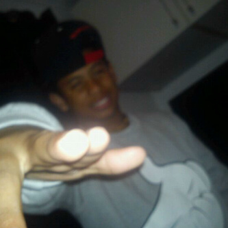 I love longboardin' , I'm short , size 4[shoe size] , Money is my friend[=