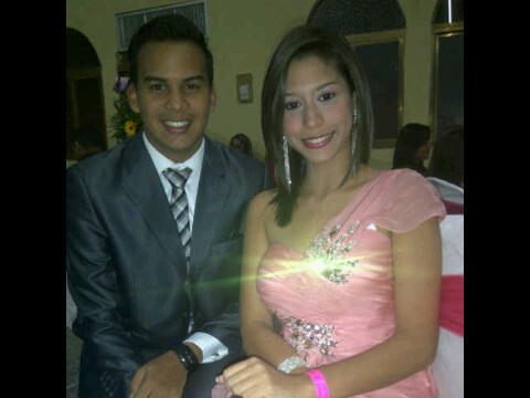Estudiante de Medicina.. Udista.... Super Feliz... xD Esperando el futuro incierto que me depara... Aunque confió plenamente en Dios O:)