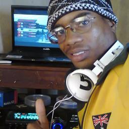 LicioGouveia's profile picture. And I be hearing the shit you say through the grapevine But jealousy is just love and hate at the same time  by = Drake lyrics