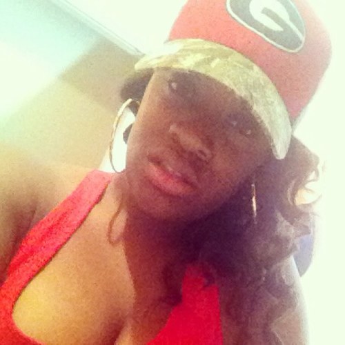 I'm me n always going be me like it or not I'm single n loving it :)