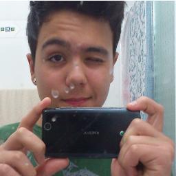 Foda-se você ∩(︶▽︶)∩