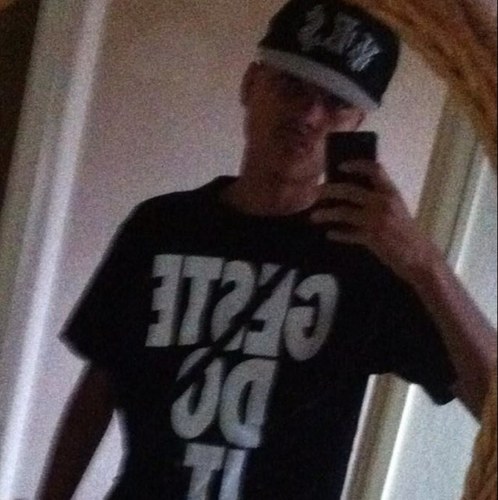 herman974's profile picture. Footballeur AS Bretagne ( Saint Denis )