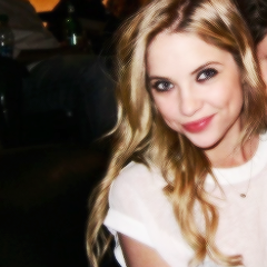 nao vou conhecer a kristen mesmo to nem ai
