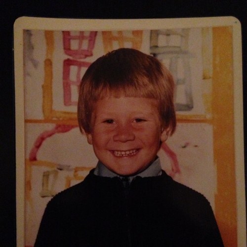 DavidGraham73's profile picture. I eat, sleep and tell jokes... I like cheese and corn chips...