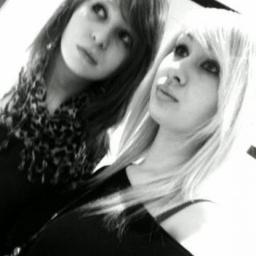 WatibyLaura's profile picture. Aime chanté & Dessiner