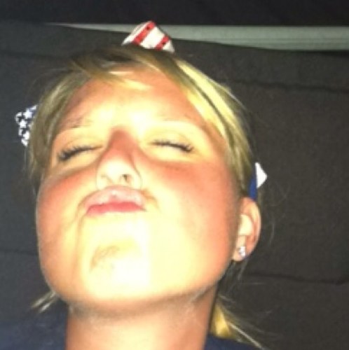 cspeakc's profile picture. champagne and airplanes