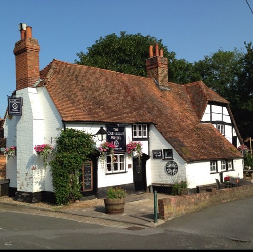 Aiming to be everything a good English pub should be! If you love England and the country life and most of all PUBS, then follow us for regular pics and news.