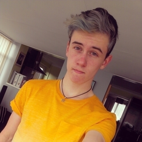 L_ewisJacob's profile picture. 