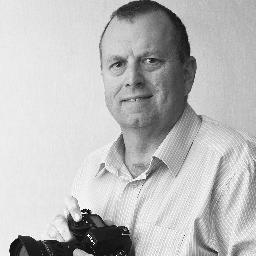 Professional Photographer available for weddings, portraits, special events, parties and schools