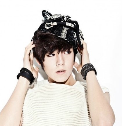 18빂/딥스♥!!!! 빅뱅느님 사랑해여♥.♥ 항상 사랑할거에요//// 카톡아이디:oneofvip 막다가와주세요ㅎㅎ 카톡테마도 부업으로 만들고 있어요 블로그에 업로드 합니다 ㅎㅎ