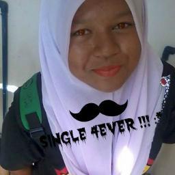 (^-^)  Aip , Nurul Ain Bt. Idrus . 14 thon . Liklau . Singel .