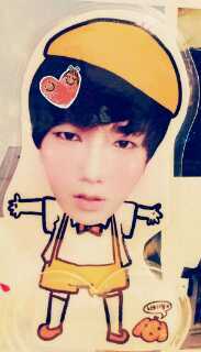 Waiting for Mr.Y!! 130506 - 150531 '사랑해♥ 기다려' @shfly3424 You are my shining star #youniquelfams #perfvckfams