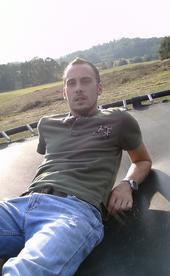 dustyray83's profile picture. 