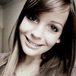 azlalin's profile picture. sigam JeniriaLima tbm!!!