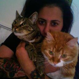 leila_miao's profile picture. l'ennui, le vice et le besoin