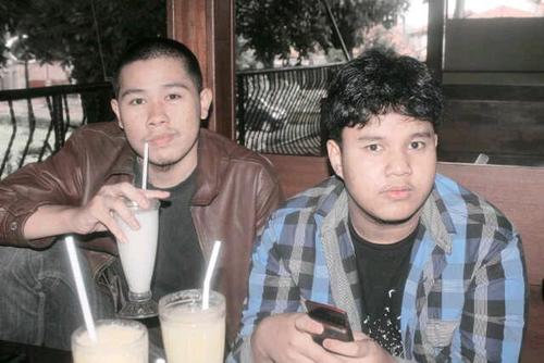 SUKSES AKHIRAT dan DUNIA. no women no cry its about princip.