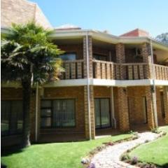 LapengVillage's profile picture. A Beautiful 3 Star Guest House with 9 bedrooms, conference rooms | 011 424 2832 / 0719770300 or reservations@lapengvillage.co.za