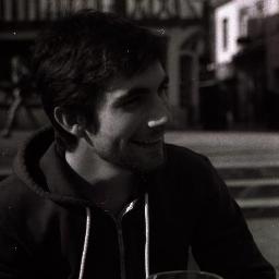 Premier streamer en direct de mars (c'est faux, mais venez quand même)