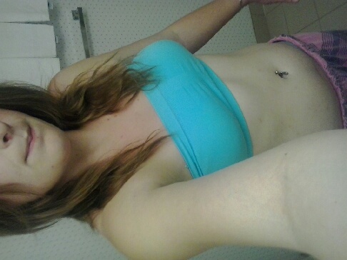 hornyashley18 from chaturbate! Follow me here & on CB! http://t.co/mpLVn3TzlJ