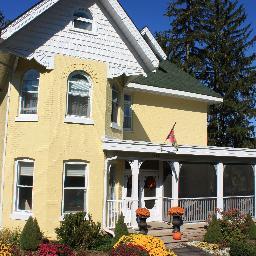 Beautiful Victorian Bed & Breakfast in