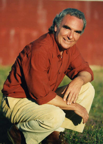 rafaeldelestad's profile picture. Somos la familia de Rafael del Estad. Cantante. Compositor. Poeta. SEVILLANO. Para que su recuerdo y su obra no se olviden