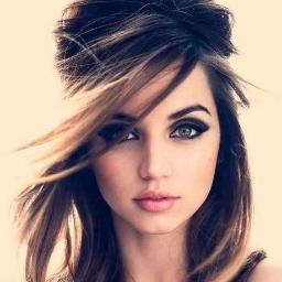 Hey...i'm Noor ,15 years old,,,i'm directioner and belieber (if u follow me thanx and i promise u i'll follow back) ^_^ .