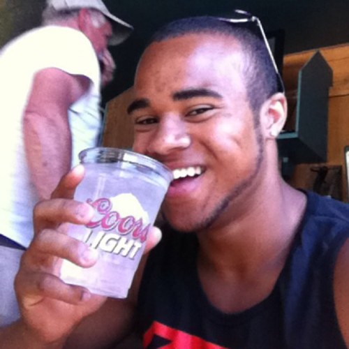 Your looking at a CWU WILD CAT! #teamfollowback Be your owne hero(StephanAdams)