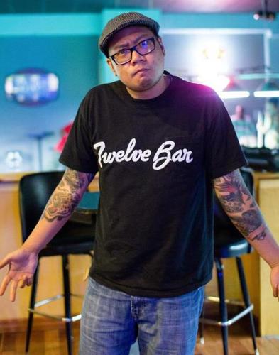 $BIG BUCKS CREW$, TDC, EMS. I like hiphop, djing, language and a general amalgam of things that I think don't suck.