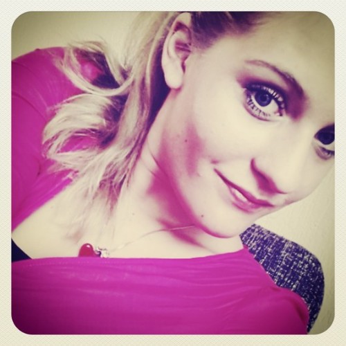 sharonsjerren's profile picture. 010209 
LOVEROBBERT